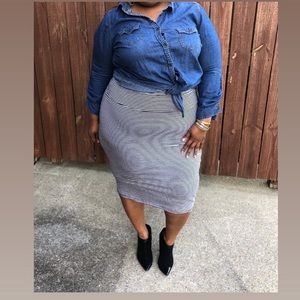 Torrid High Waisted Skirt